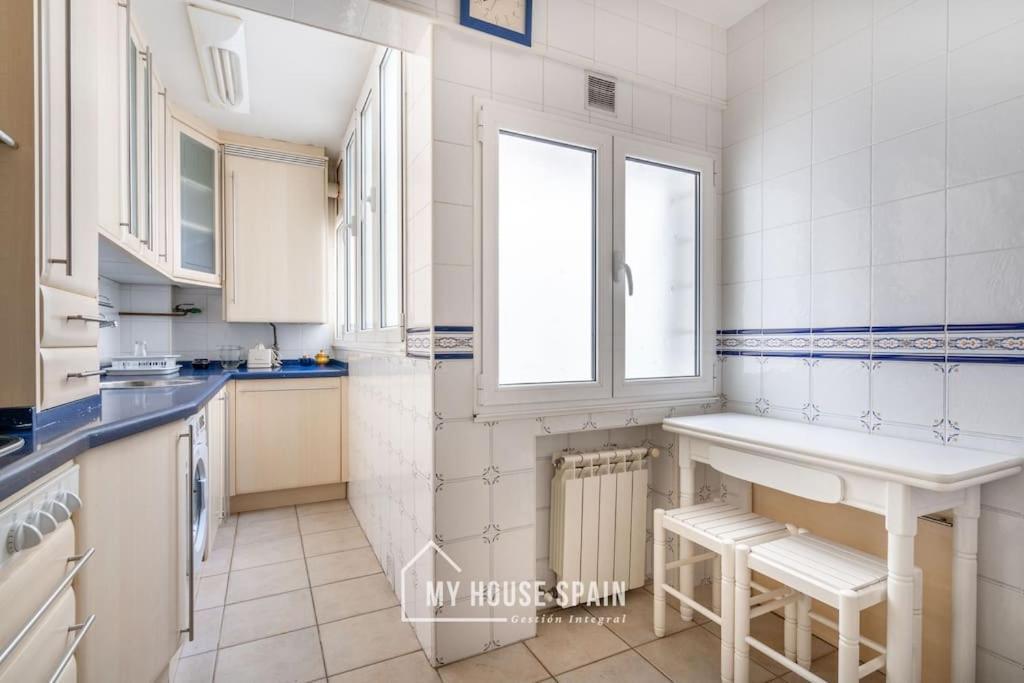 Myhousespain - Piso Centrico Junto A La Playa Gijón Exterior foto